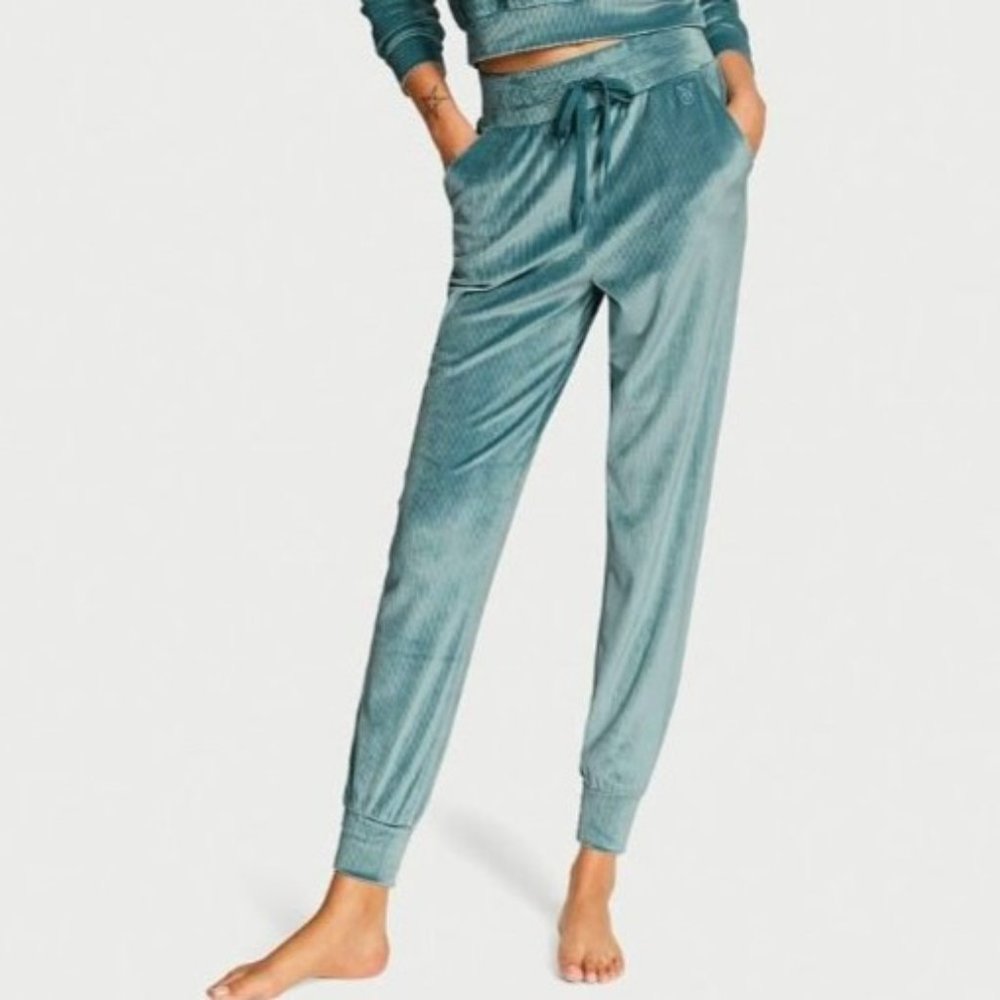 VICTORIA'S SECRET Ribbed Velour Jogger Pant- NWT